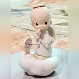 💘Precious Moments "Sending My Love"porcelain figurineby Enesco 1985 collectible